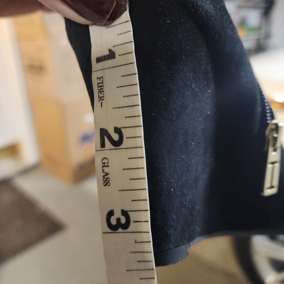 Isaac Mizrahi Black Suede Wedge Women's  Botties   Size 8 - Picture 8 of 8